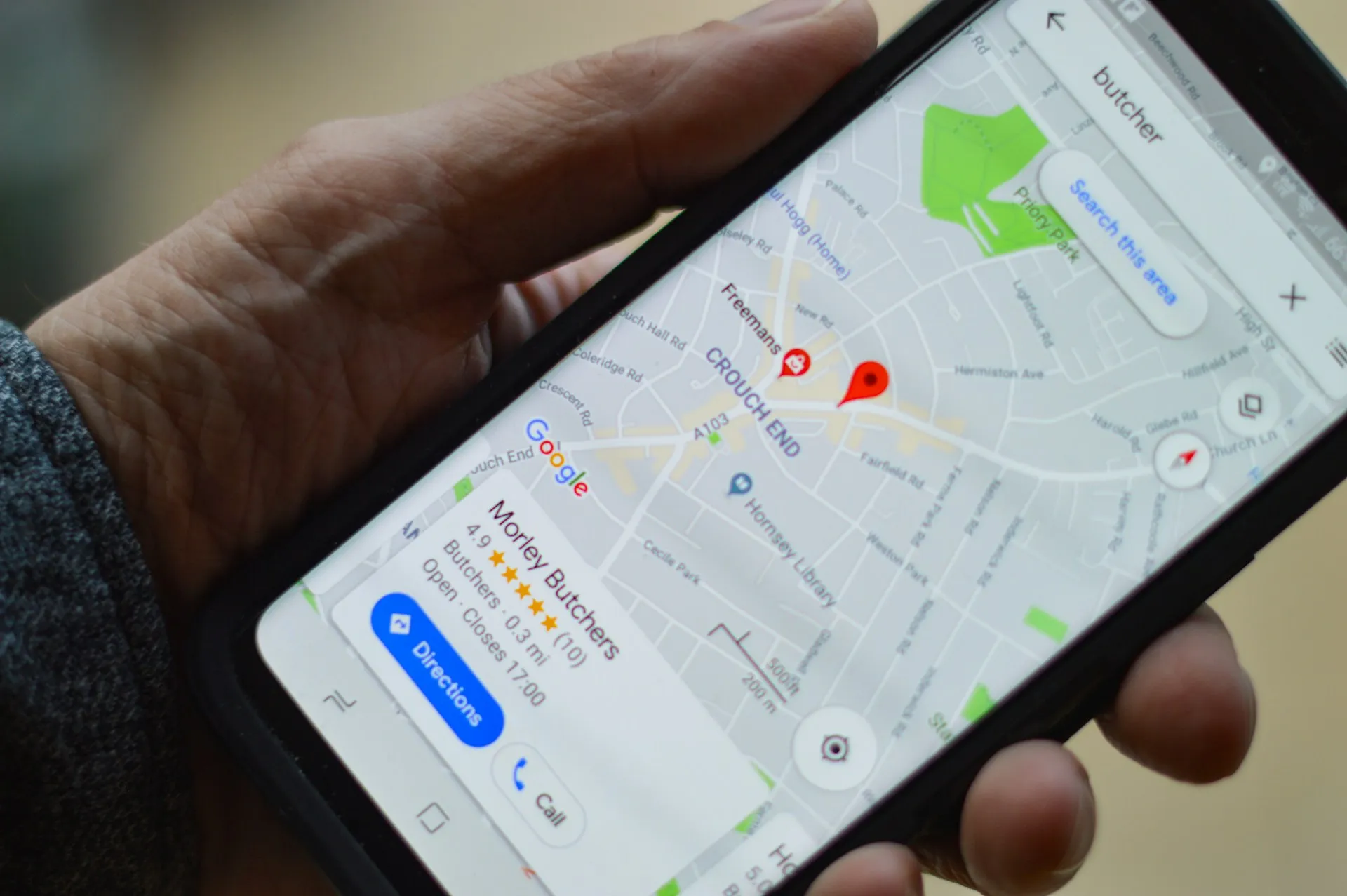 Google Maps - - - Navigation, Routen & POI-Suche
