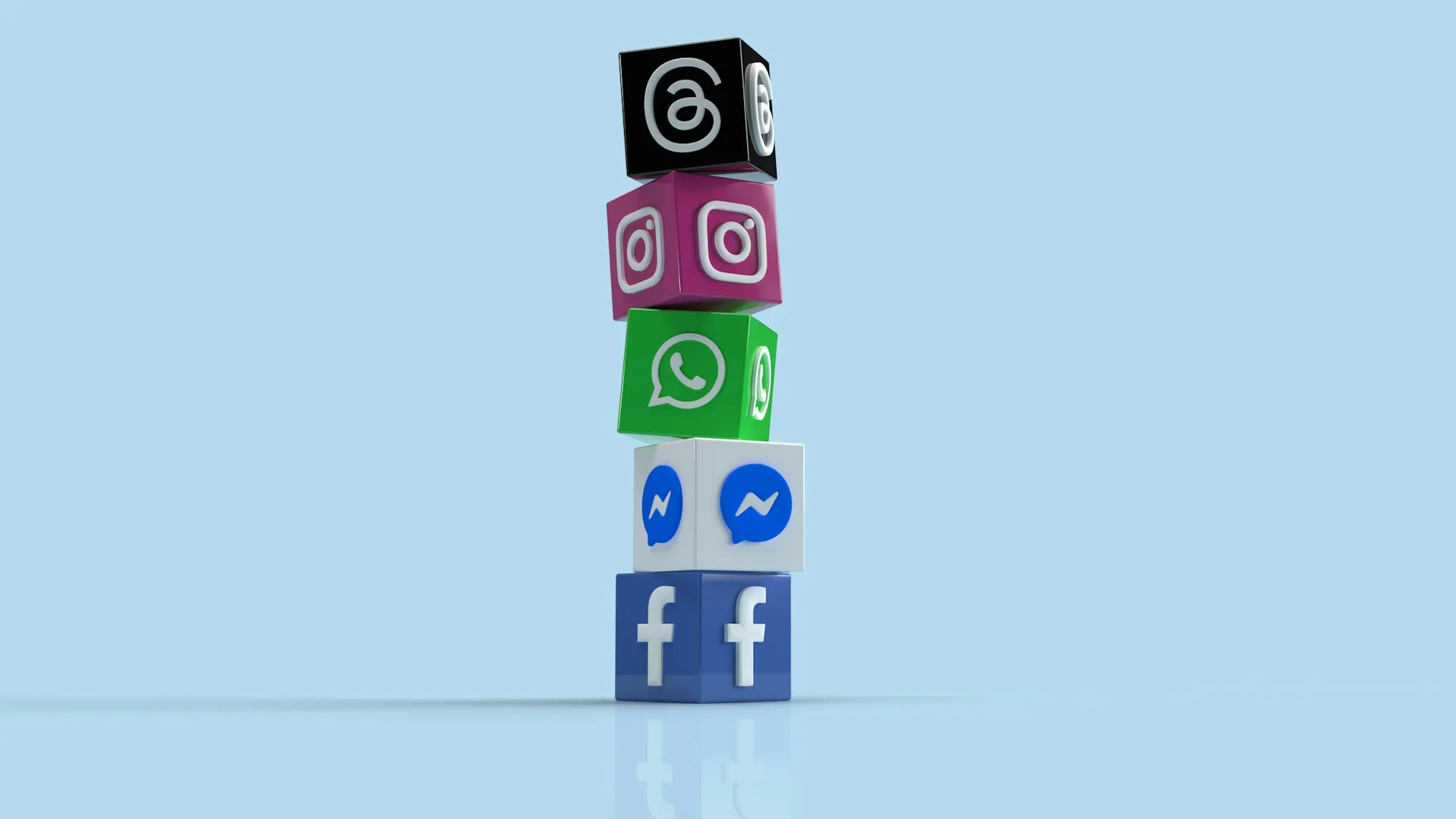 Meta Business Suite - - - Social-Media-Management